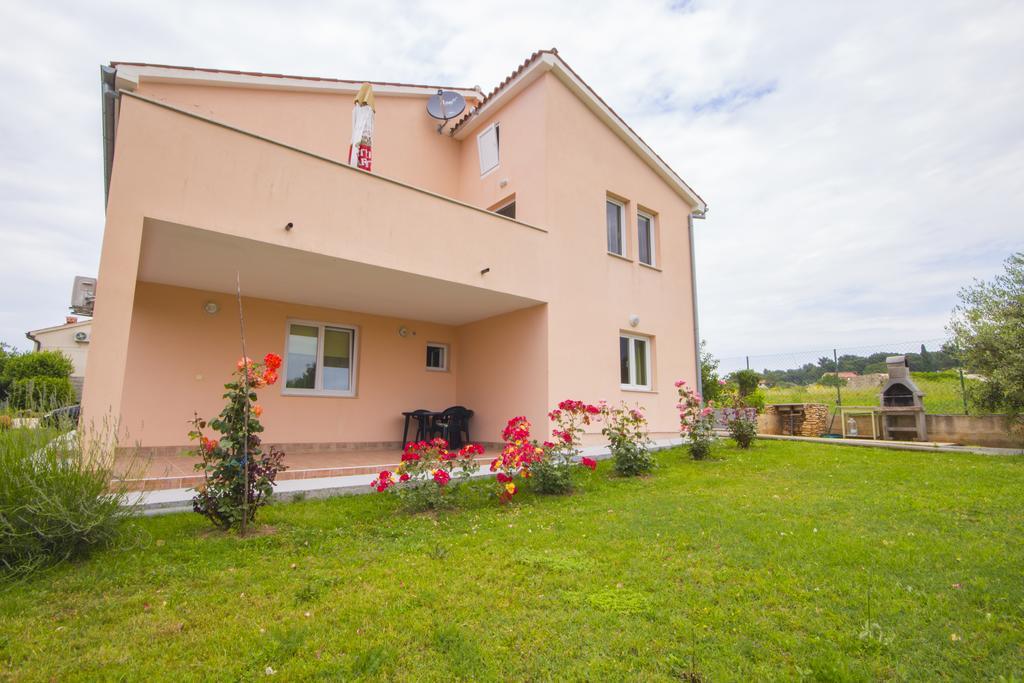 Pula Istria Apartments Exteriör bild